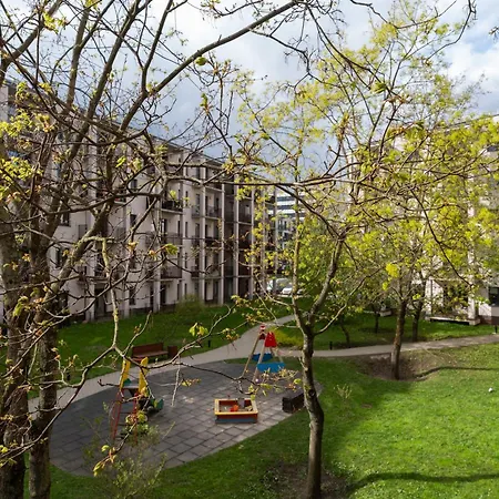 Ozo Park Center